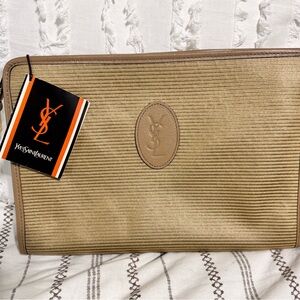 Yves Saint Laurent Beige Toiletry/Clutch Vintage Bag